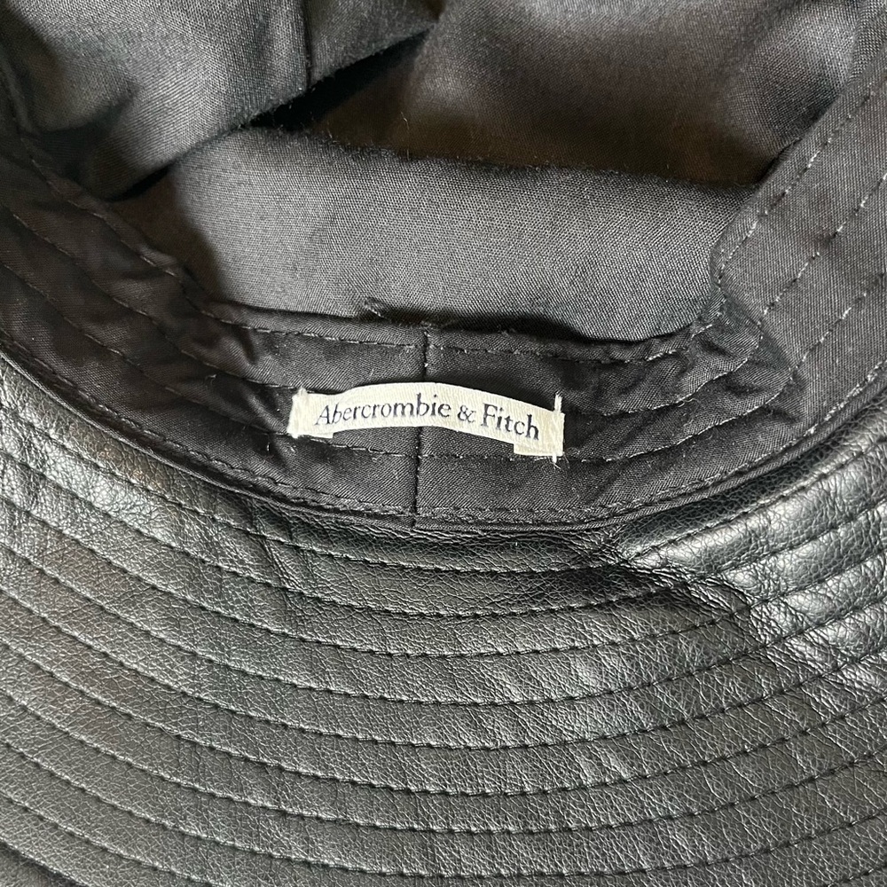 Abercrombie and Fitch Bucket Hat - Picture 7 of 7